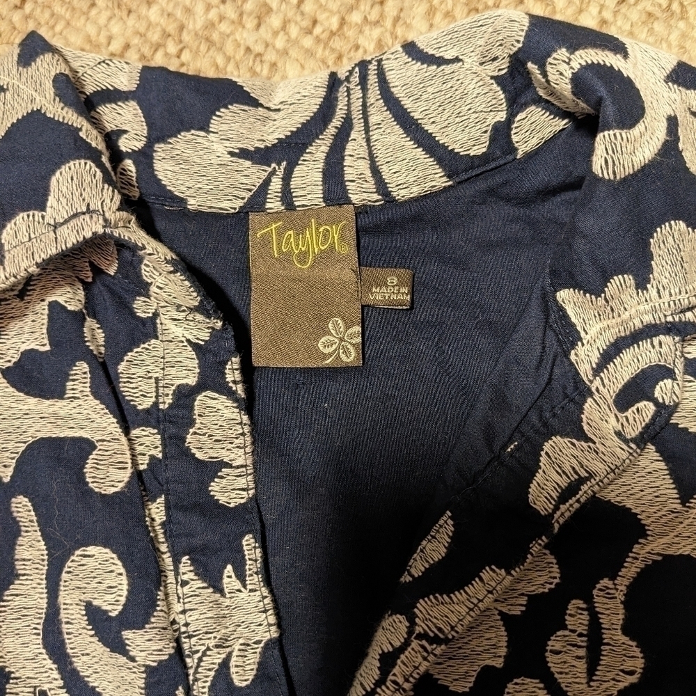 TAYLOR dress size 8, Navy with white stitched pattern. - Picture 3 of 8